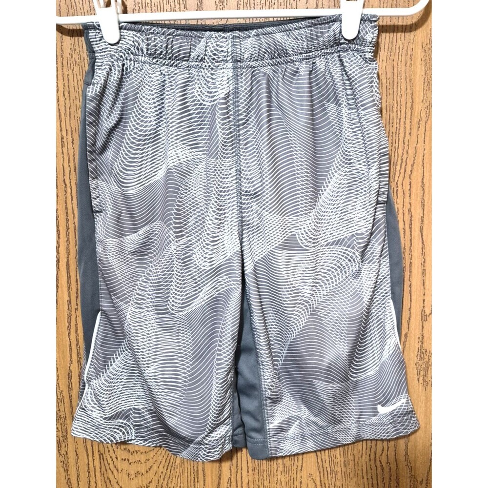 Nike Dri Fit Boys Dark Light Grey Pattern Athletic Shorts w/Pockets Size L